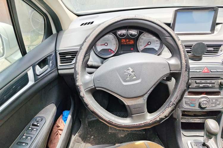 Used Peugeot 308 2014 Enjoyment Edition Classic 1.6L Automatic Fashion Model Steering Wheel