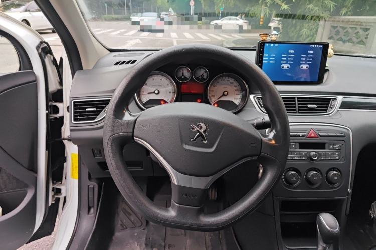 Used Peugeot 308 2014 Enjoy Edition Classic 1.6L Automatic Premium Model Steering Wheel