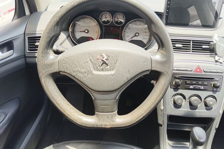 Used Peugeot 308 2014 Enjoy Edition Classic 1.6L Automatic Premium Model Steering Wheel