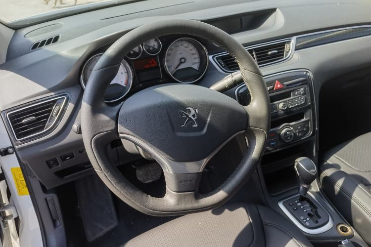 Used Peugeot 308 2014 Enjoy Edition Classic 1.6L Automatic Premium Model Steering Wheel