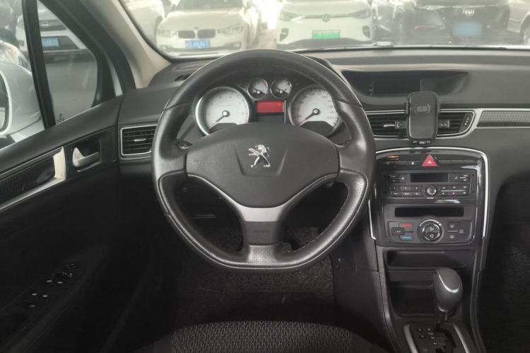 Used Peugeot 308 2014 Enjoyment Edition Classic 1.6L Automatic Fashion Model Steering Wheel