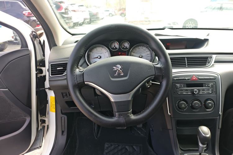 Used Peugeot 308 2014 Enjoy Edition Classic 1.6L Automatic Premium Model Steering Wheel