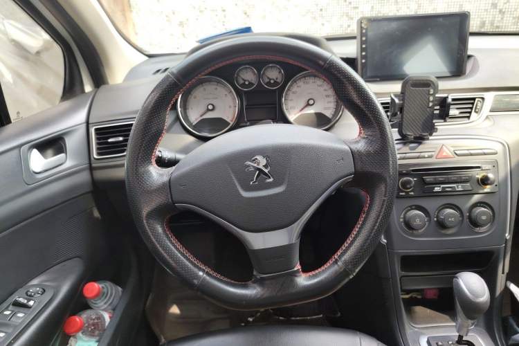 Used Peugeot 308 2014 Enjoy Edition Classic 1.6L Automatic Premium Model Steering Wheel