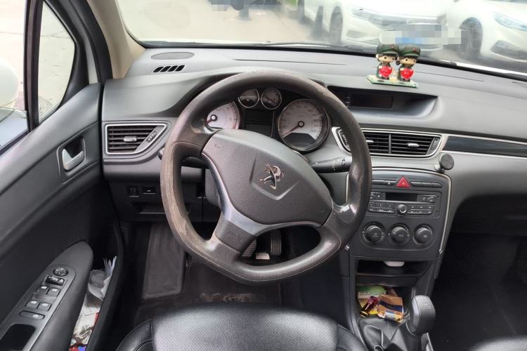 Used Peugeot 308 2014 Enjoy Edition Classic 1.6L Manual YouShang Model Steering Wheel