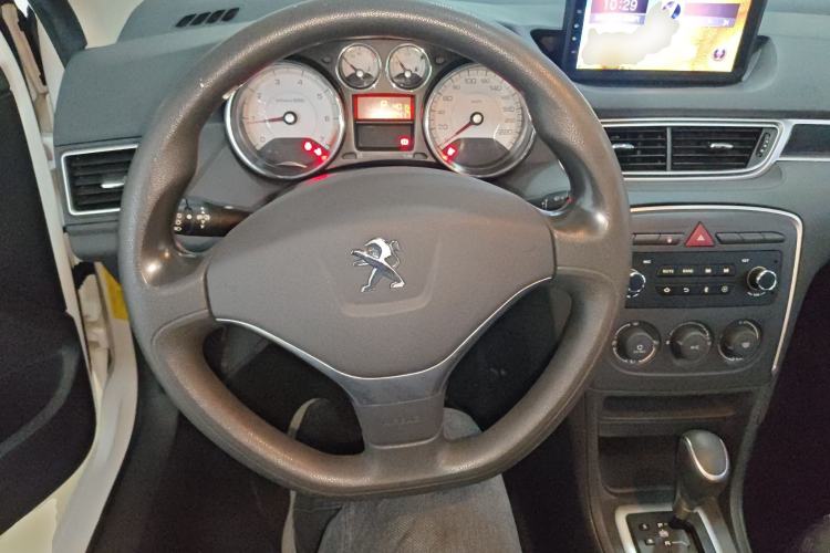 Used Peugeot 308 2014 Enjoy Edition Classic 1.6L Automatic Premium Model Steering Wheel