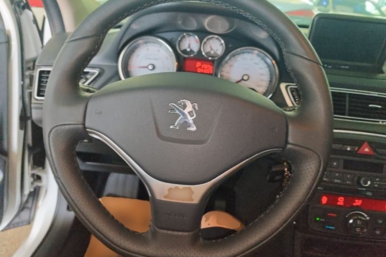 Used Peugeot 308 2014 Enjoyment Edition Classic 1.6L Automatic Fashion Model Steering Wheel