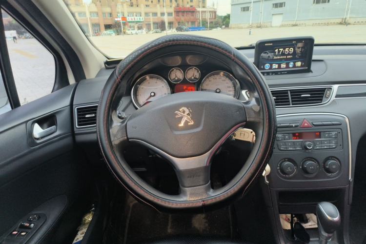 Used Peugeot 308 2014 Enjoy Edition Classic 1.6L Automatic Premium Model Steering Wheel