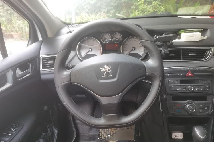 Used Peugeot 308 2014 Enjoyment Edition Classic 1.6L Automatic Fashion Model Steering Wheel