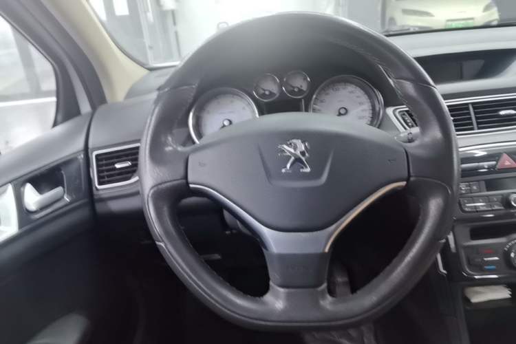Used Peugeot 308 2014 Enjoyment Edition Classic 1.6L Automatic Fashion Model Steering Wheel