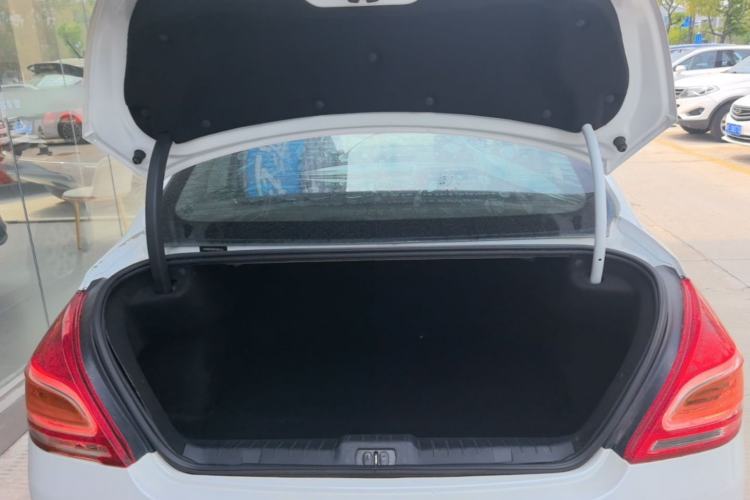 Used Peugeot 308 2014 Enjoyment Edition Classic 1.6L Automatic Fashion Model Trunk