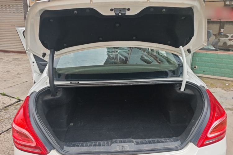 Used Peugeot 308 2014 Enjoyment Edition Classic 1.6L Automatic Fashion Model Trunk