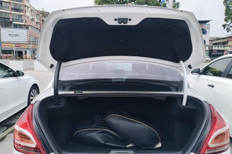 Used Peugeot 308 2014 Enjoy Edition Classic 1.6L Manual YouShang Model Trunk