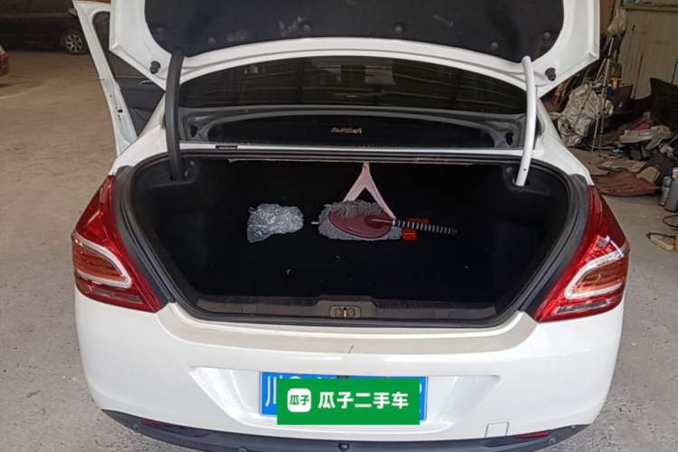 Used Peugeot 308 2014 Enjoyment Edition Classic 1.6L Automatic Fashion Model Trunk