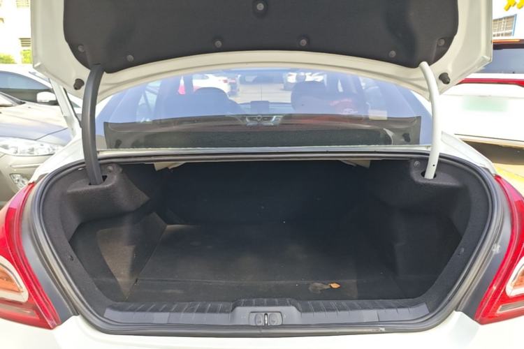 Used Peugeot 308 2014 Enjoyment Edition Classic 1.6L Automatic Fashion Model Trunk