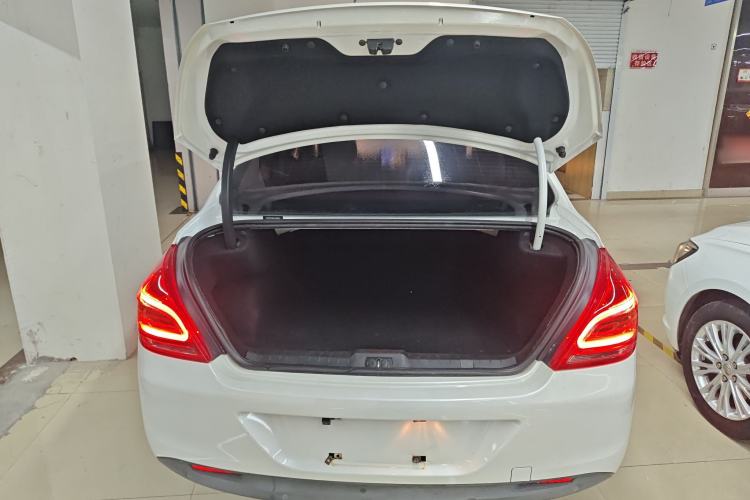 Used Peugeot 308 2014 Enjoy Edition Classic 1.6L Automatic Premium Model Trunk