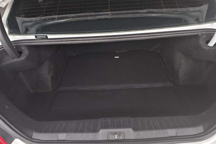 Used Peugeot 308 2014 Enjoy Edition Classic 1.6L Automatic Premium Model Trunk
