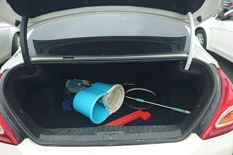 Used Peugeot 308 2014 Enjoyment Edition Classic 1.6L Automatic Fashion Model Trunk