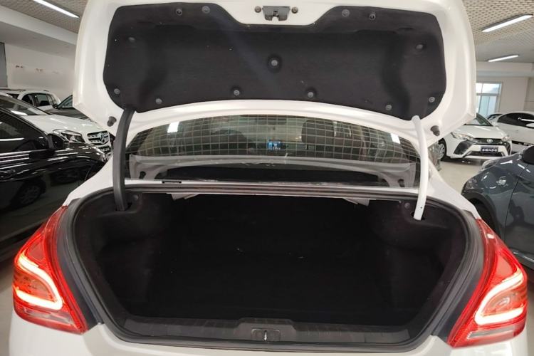 Used Peugeot 308 2014 Enjoyment Edition Classic 1.6L Automatic Fashion Model Trunk