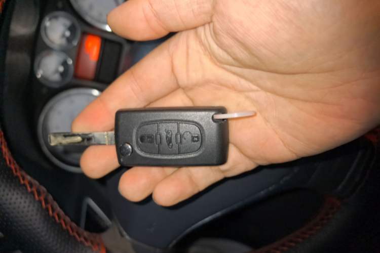 Used Peugeot 308 2014 Enjoy Edition Classic 1.6L Automatic Premium Model Vehicle Key