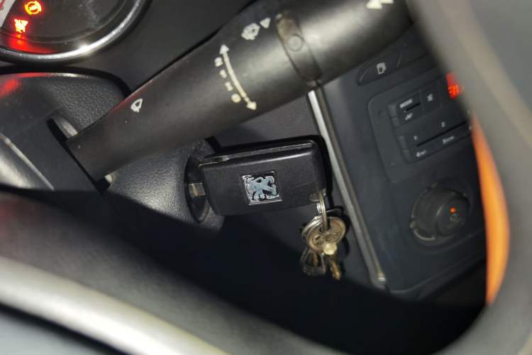 Used Peugeot 308 2014 Enjoy Edition Classic 1.6L Automatic Premium Model Vehicle Key