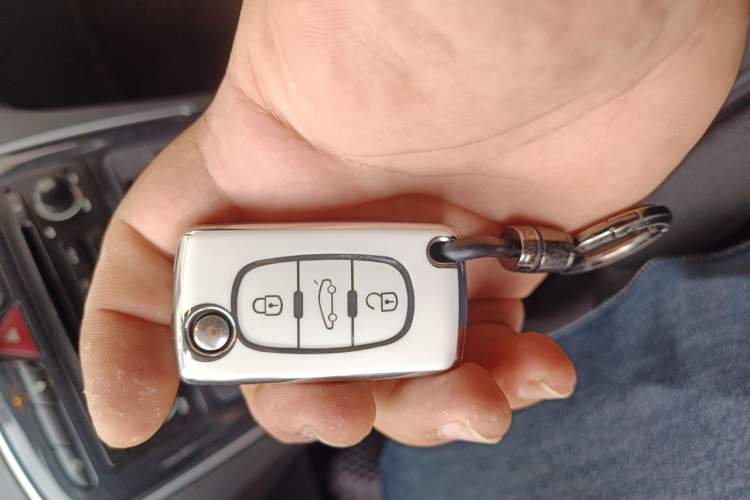 Used Peugeot 308 2014 Enjoyment Edition Classic 1.6L Automatic Fashion Model Vehicle Key