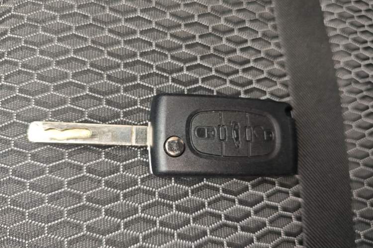 Used Peugeot 308 2014 Enjoy Edition Classic 1.6L Automatic Premium Model Vehicle Key