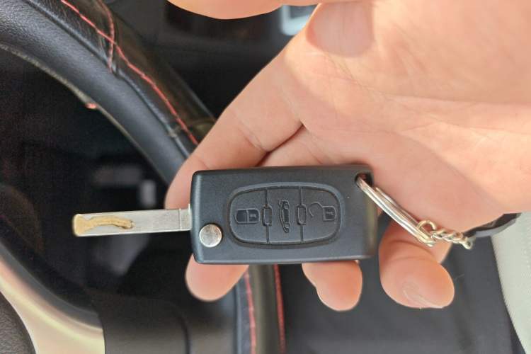 Used Peugeot 308 2014 Enjoy Edition Classic 1.6L Automatic Premium Model Vehicle Key