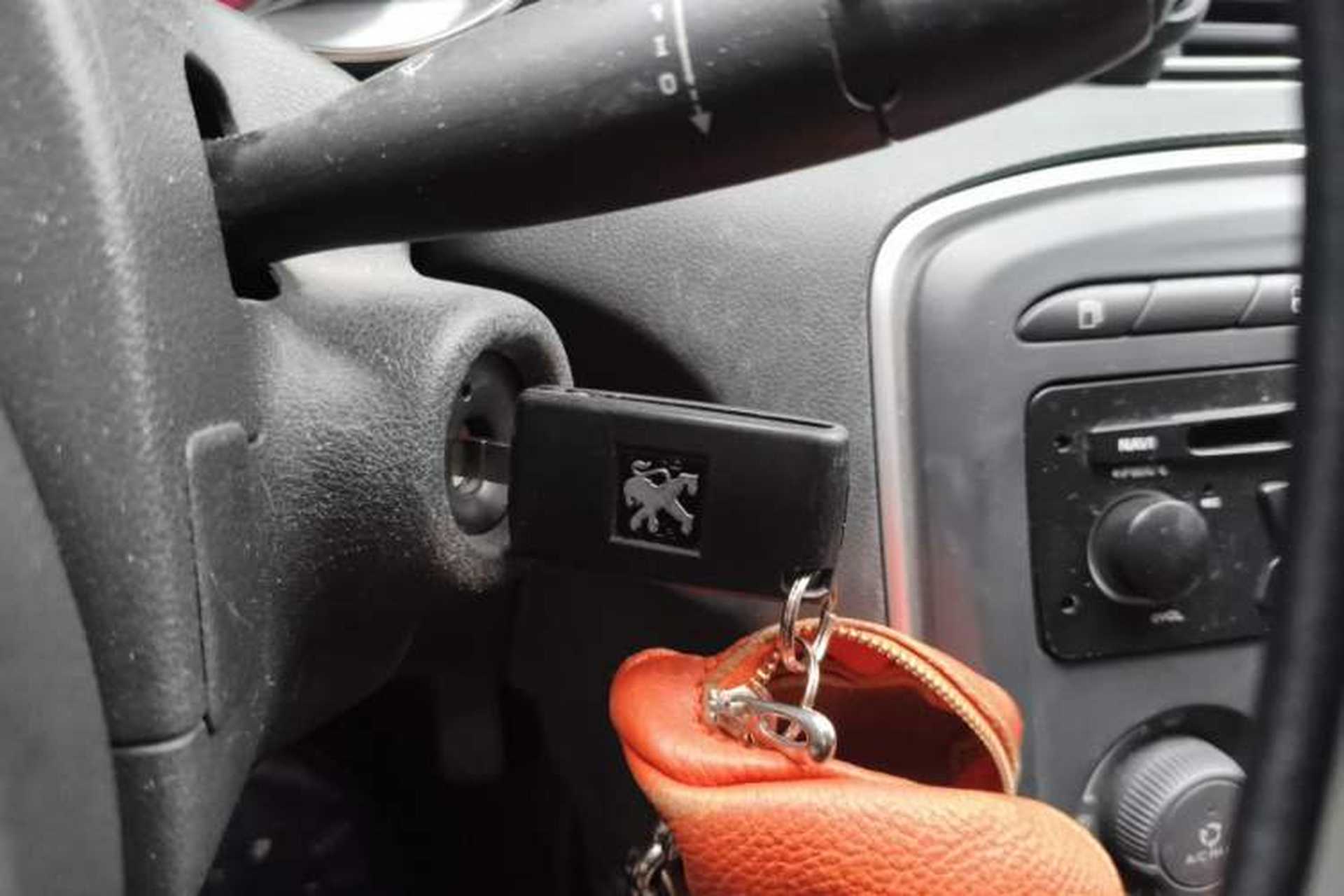 Used Peugeot 308 2014 Enjoy Edition Classic 1.6L Automatic Premium Model Vehicle Key