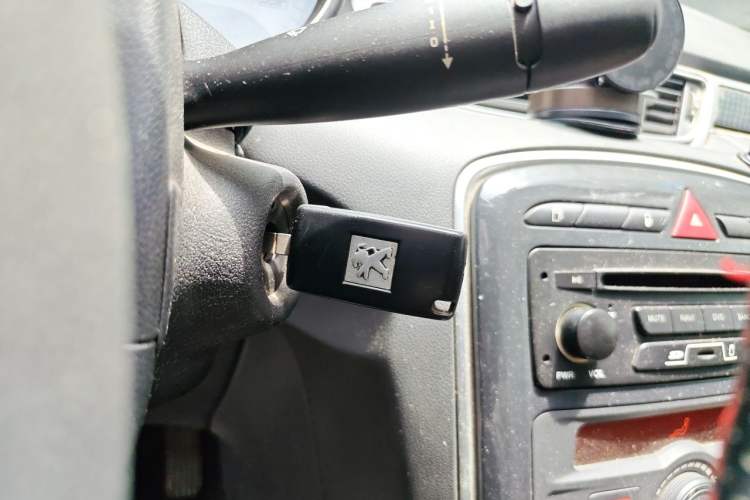 Used Peugeot 308 2014 Enjoyment Edition Classic 1.6L Automatic Fashion Model Vehicle Key