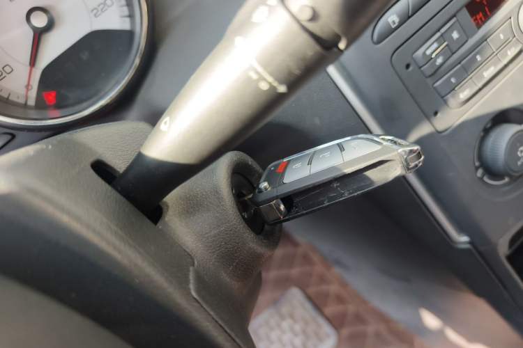 Used Peugeot 308 2014 Enjoy Edition Classic 1.6L Automatic Premium Model Vehicle Key