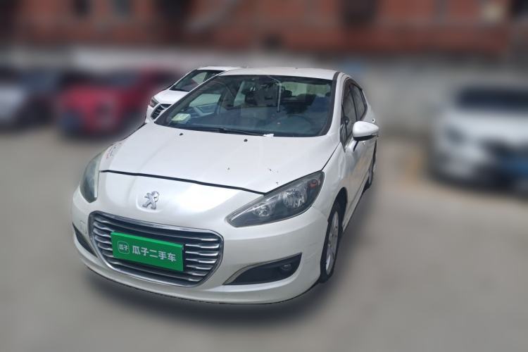 Used Peugeot 308 2014 Enjoy Edition Classic 1.6L Manual YouShang Model Guazi used car, China used car export, Used car for sale, Used  cars, Cheapest cars for sale