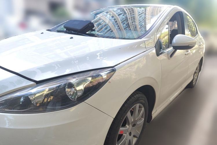Ojetý Peugeot 308 2014 Enjoy Edition Classic 1.6L Manual Fashion Model Guazi used car, China used car export, Used car for sale, Used  cars, Cheapest cars for sale