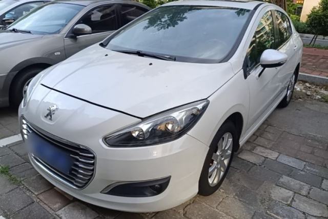 Ojetý Peugeot 308 2014 Enjoyment Edition Classic 1.6L Automatic Fashion Model