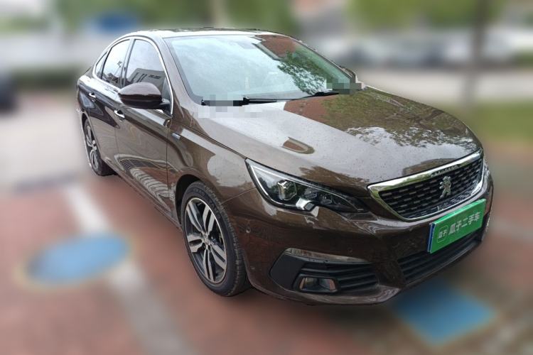 Used Peugeot 308 2016 350THP Automatic Prestige Edition Front Right 45 Deg