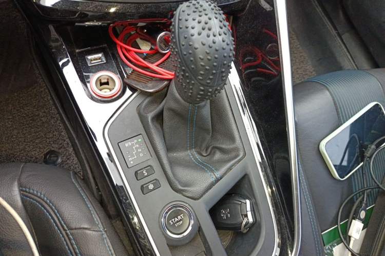 Used Peugeot 308 2016 350THP Automatic Prestige Edition Gear Lever