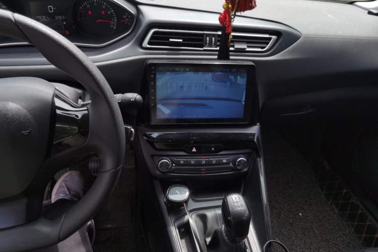 Used Peugeot 308 2016 1.6L Manual Fashion Edition Audio And AC Panel