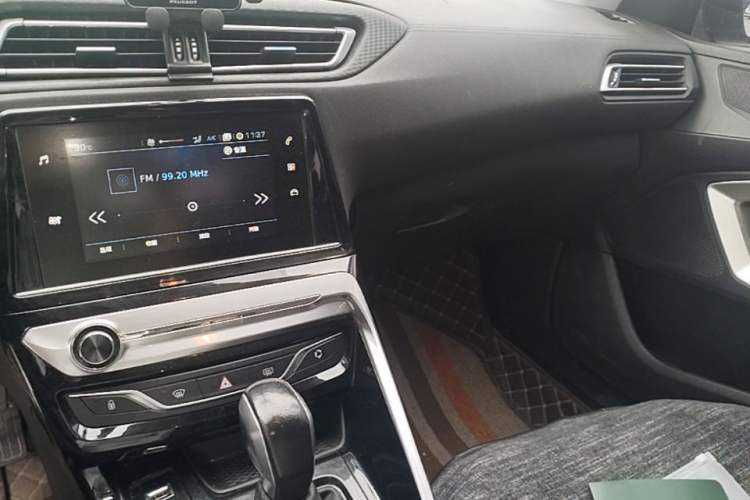Used Peugeot 308 2016 1.6L Automatic Luxury Edition Audio And AC Panel