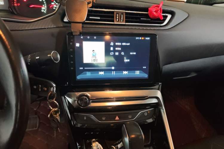 Used Peugeot 308 2016 1.6L Automatic Luxury Edition Audio And AC Panel