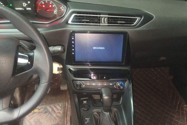Used Peugeot 308 2016 1.6L Automatic Fashion Edition Audio And AC Panel