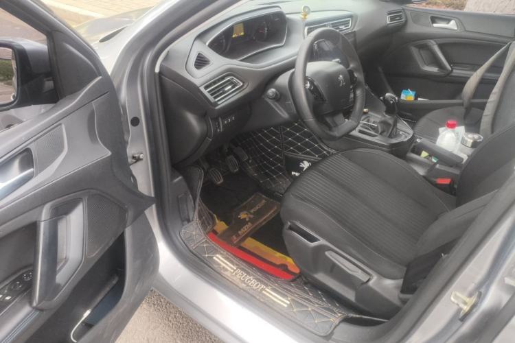Used Peugeot 308 2016 1.6L Manual Fashion Edition Driver Seat