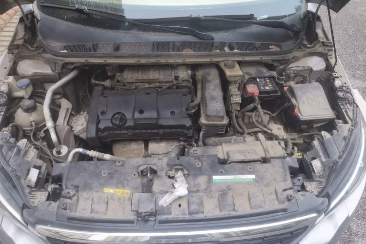 Used Peugeot 308 2016 1.6L Manual Fashion Edition Engine Bay
