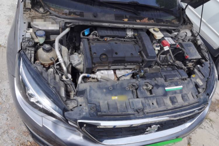 Used Peugeot 308 2016 1.6L Manual Fashion Edition Engine Bay
