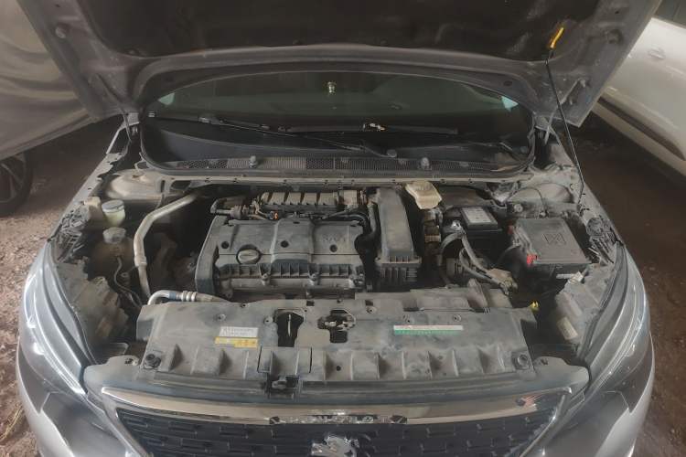 Used Peugeot 308 2016 1.6L Manual Fashion Edition Engine Bay