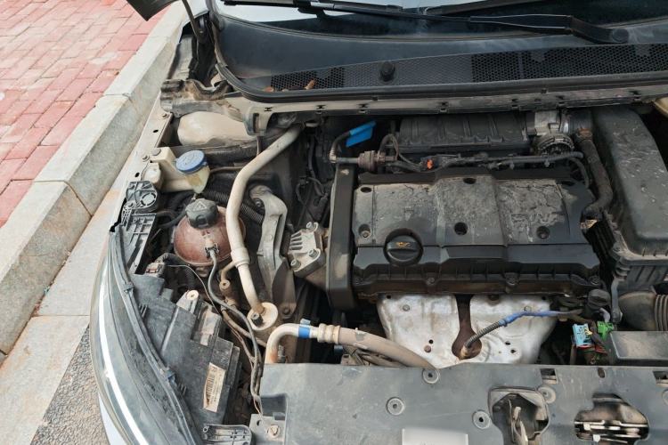 Used Peugeot 308 2016 1.6L Manual Fashion Edition Engine Bay Right