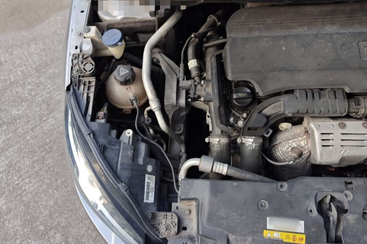 Used Peugeot 308 2016 230THP Automatic Luxury Edition Engine Bay Right