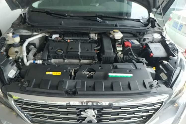Used Peugeot 308 2016 1.6L Manual Fashion Edition Engine Bay