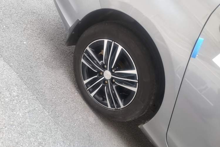 Used Peugeot 308 2016 1.6L Automatic Luxury Edition Exterior 5