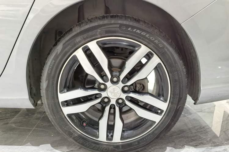 Used Peugeot 308 2016 350THP Automatic Prestige Edition Exterior 5