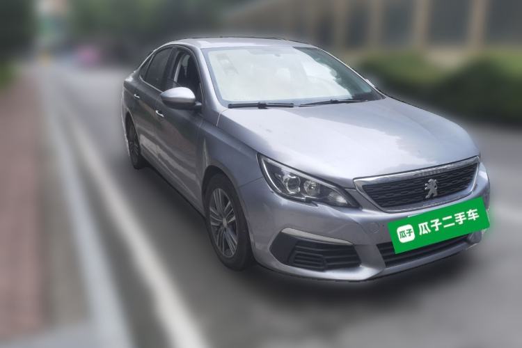Used Peugeot 308 2016 1.6L Manual Fashion Edition Front Right 45 Deg