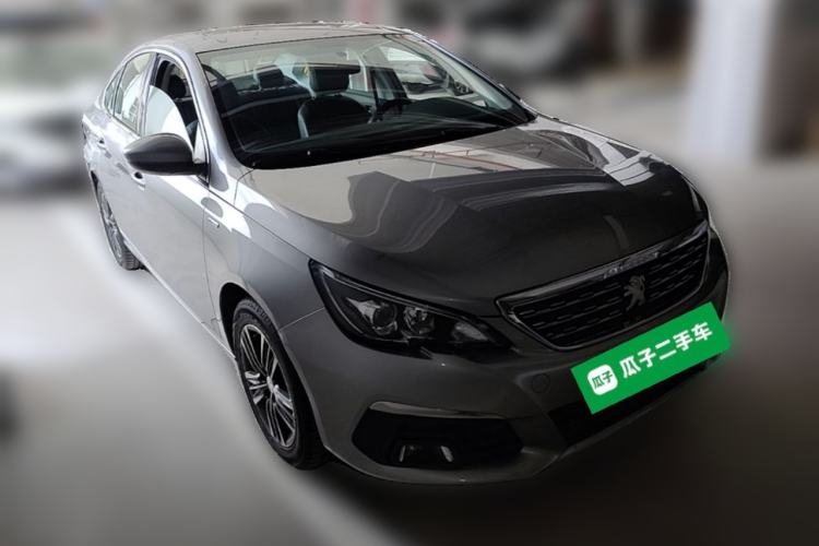 Used Peugeot 308 2016 230THP Automatic Luxury Edition Front Right 45 Deg